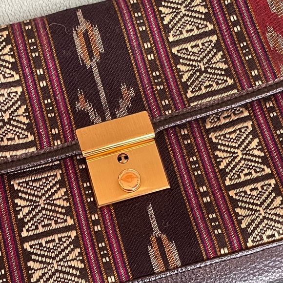 Vintage Aztec Print Purse - Picture 2 of 12